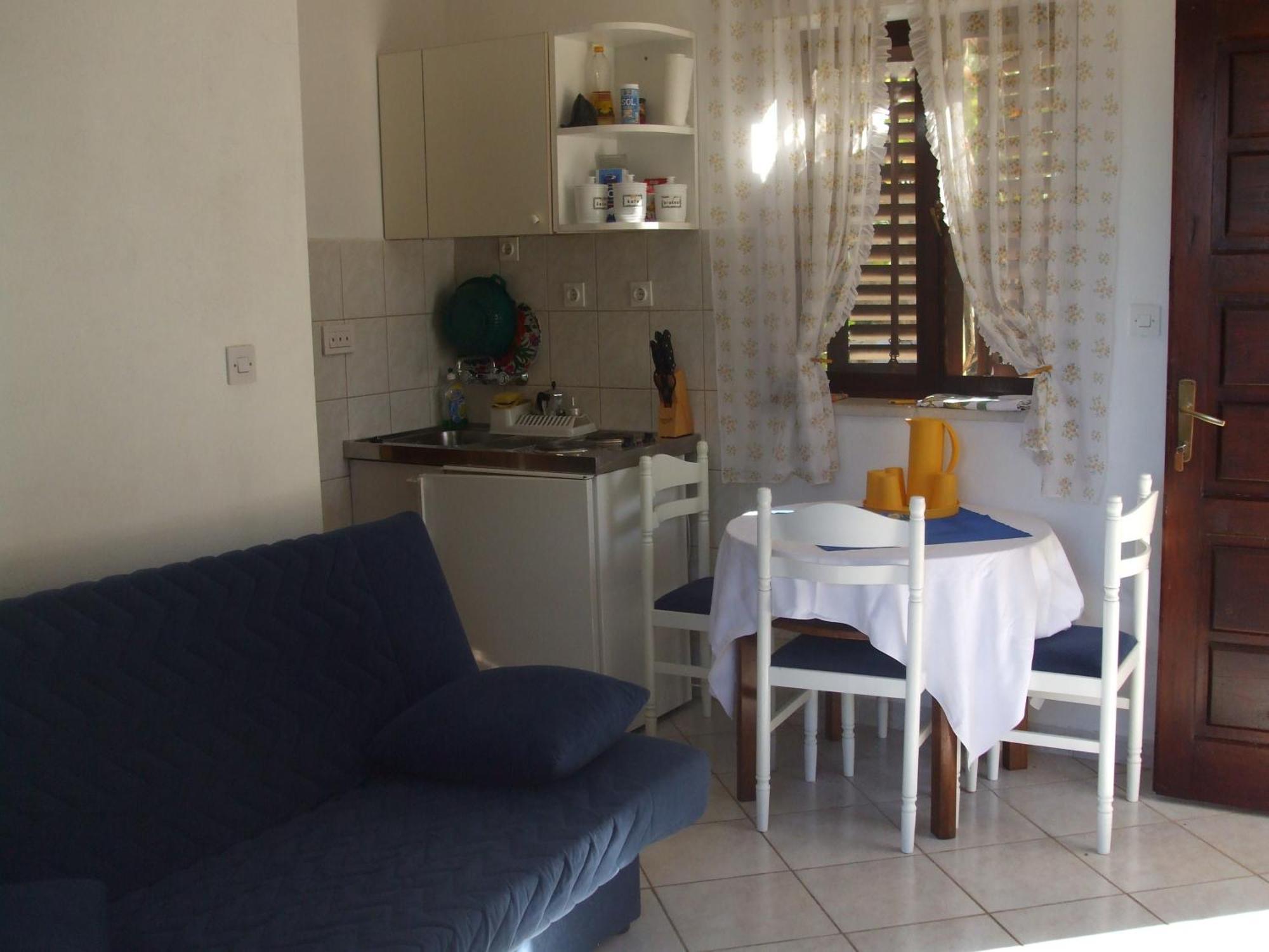 Apartments Marina Supetar Ngoại thất bức ảnh